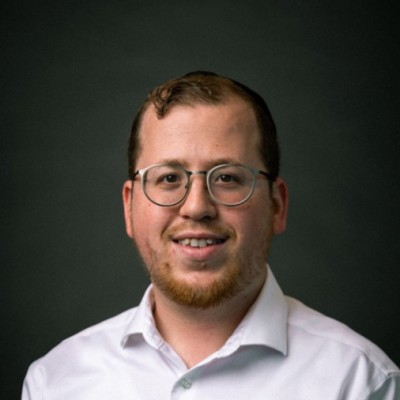 Yakir Biegeleisen